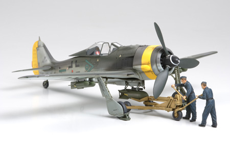 Tamiya 1/48 Focke-Wulf Fw190 F-89 - w/Bomb Loading Set